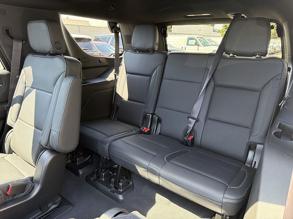 Used 2021 GMC Yukon Denali w/ Denali Ultimate Package RWD image 43
