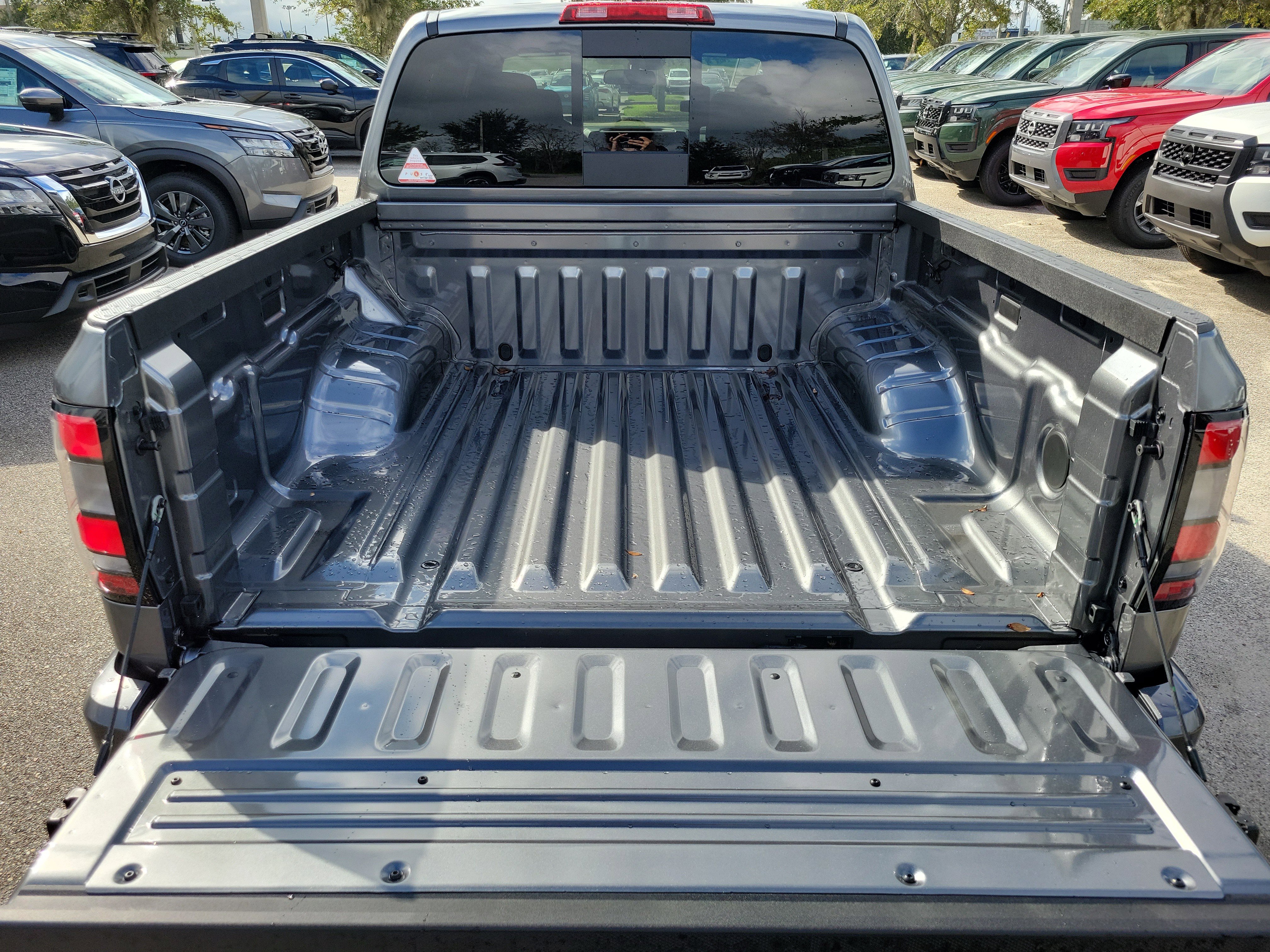 New 2026 Nissan Frontier SV image 10