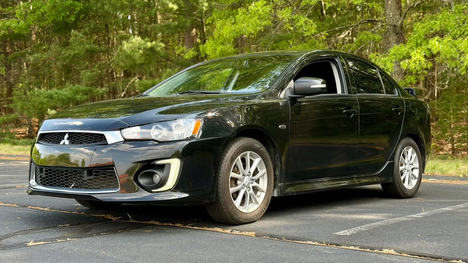 Used 2016 Mitsubishi Lancer AWD Sedan image 5