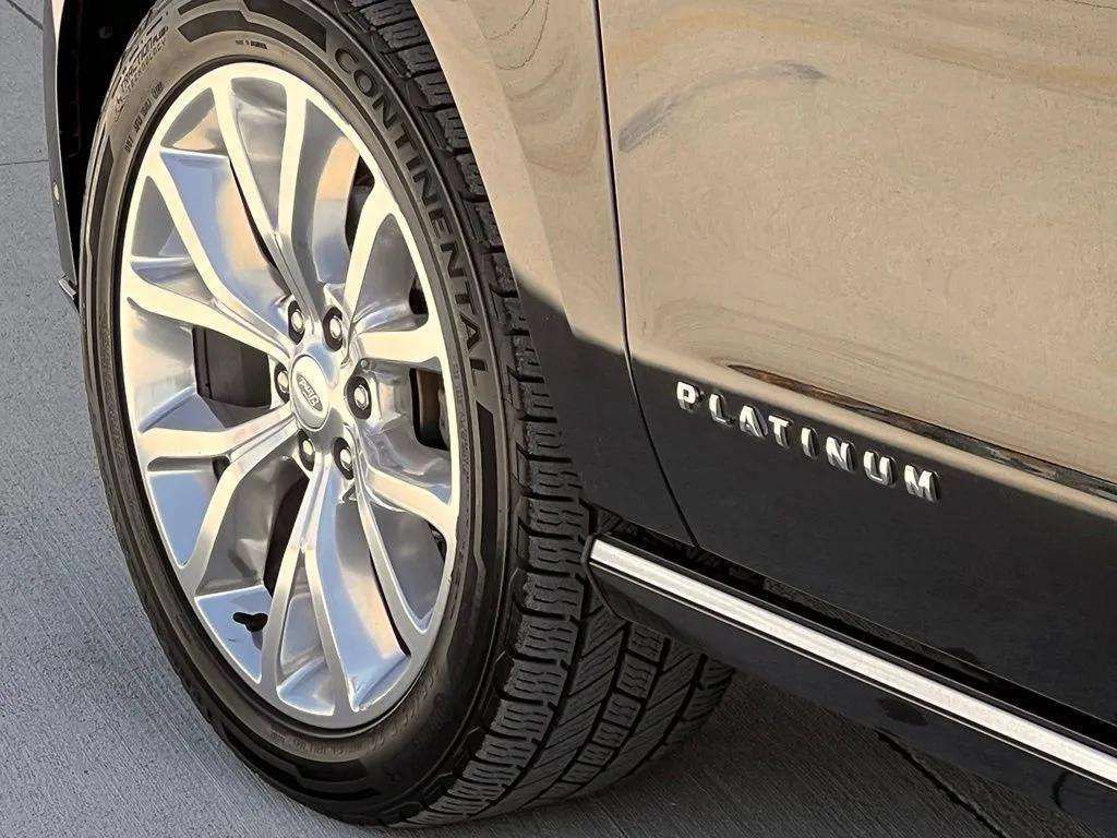 Used 2019 Ford Expedition Max Platinum AWD/4WD image 43