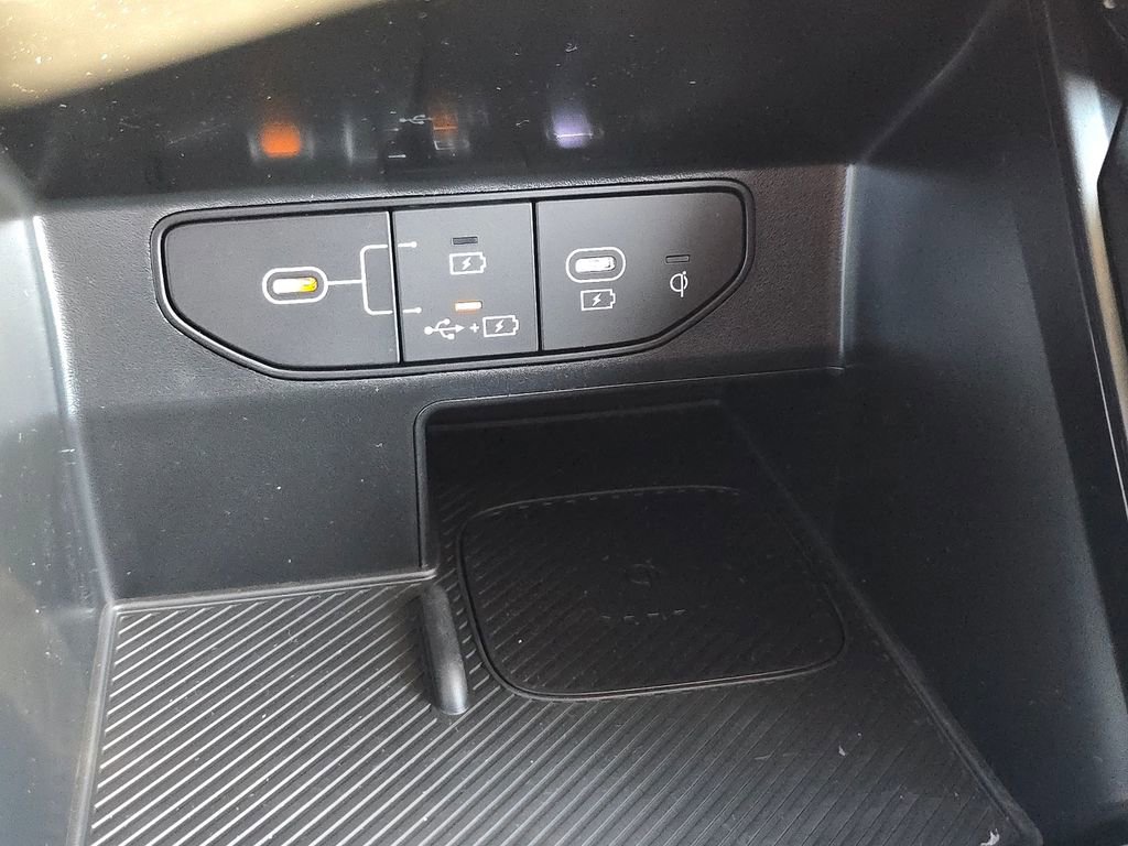 New 2026 Kia Sorento S image 6