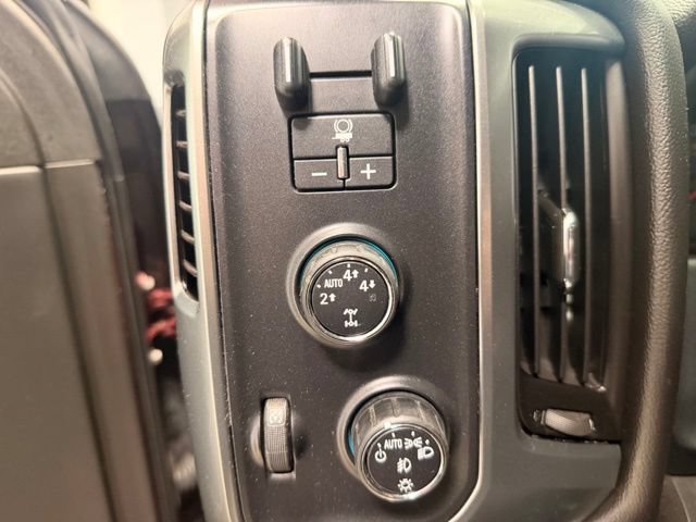 Used 2016 Chevrolet Silverado 1500 LT w/ All Star Edition AWD/4WD image 26