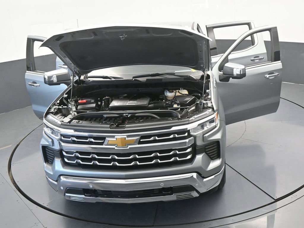 Used 2024 Chevrolet Silverado 1500 LTZ w/ LTZ Convenience Package II RWD image 36