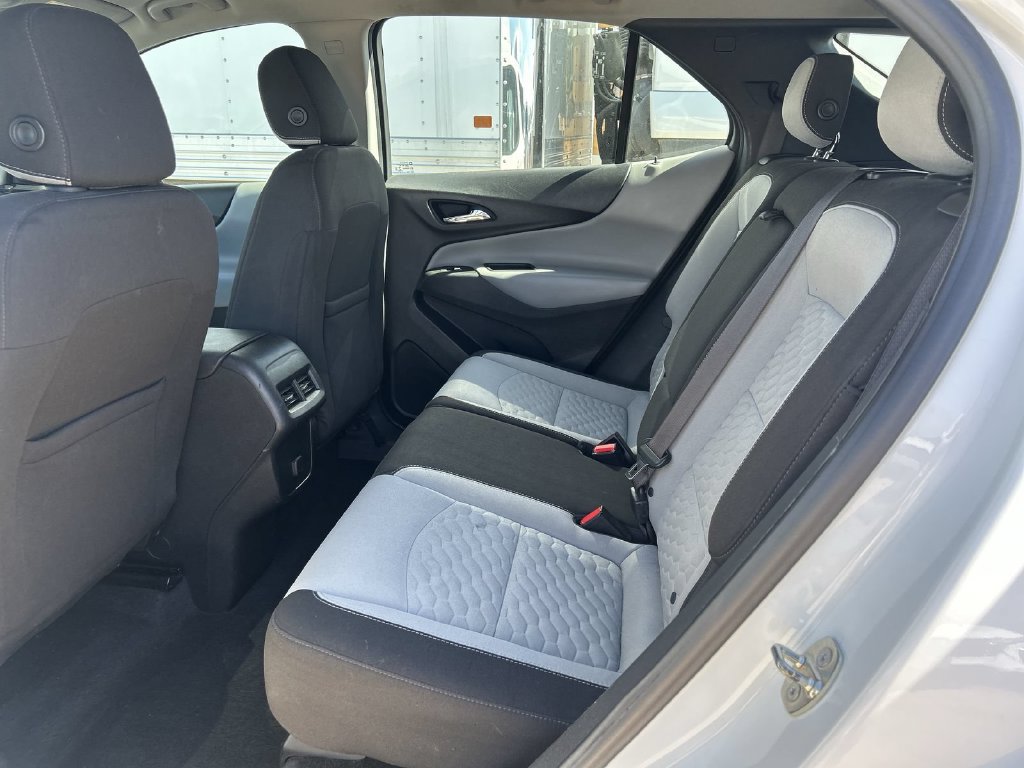 Certified 2018 Chevrolet Equinox LS FWD image 29