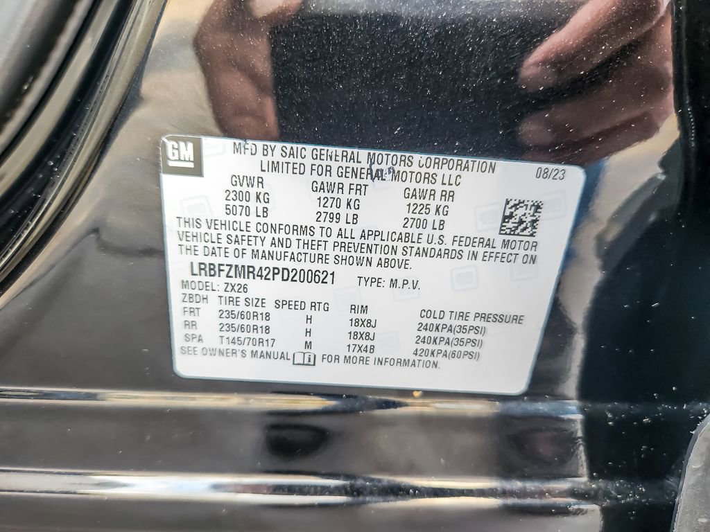 Certified 2023 Buick Envision Preferred AWD/4WD image 24