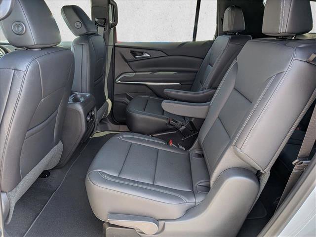 New 2026 Chevrolet Traverse LT image 16