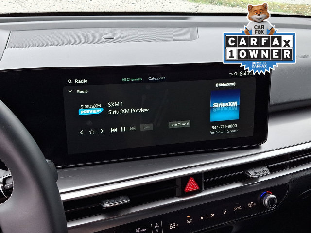 Used 2025 Kia Sorento S AWD/4WD image 4