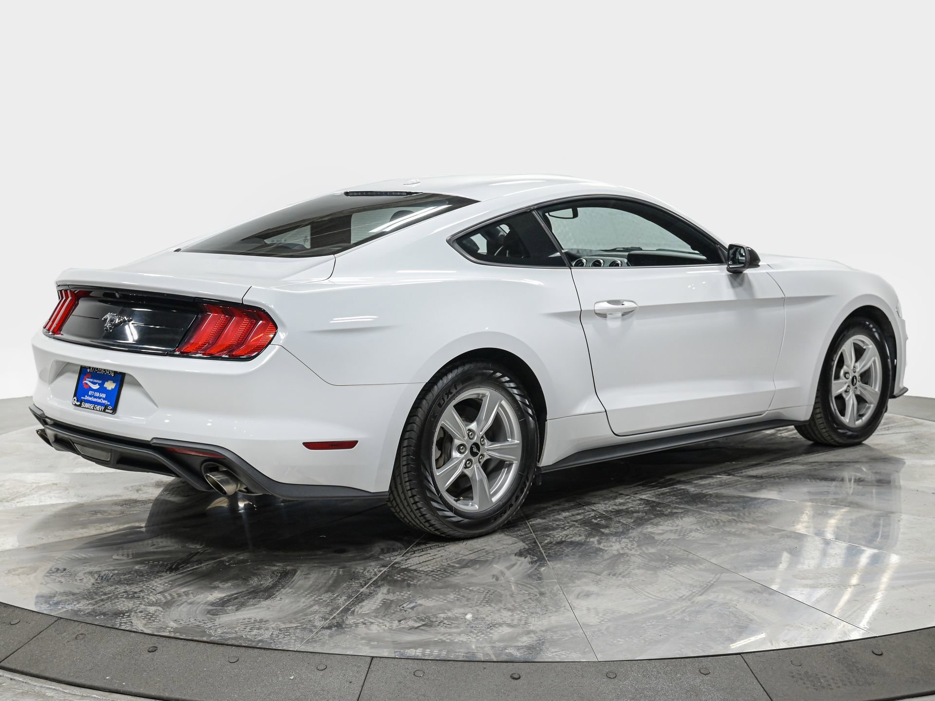 Used 2020 Ford Mustang Coupe RWD image 7