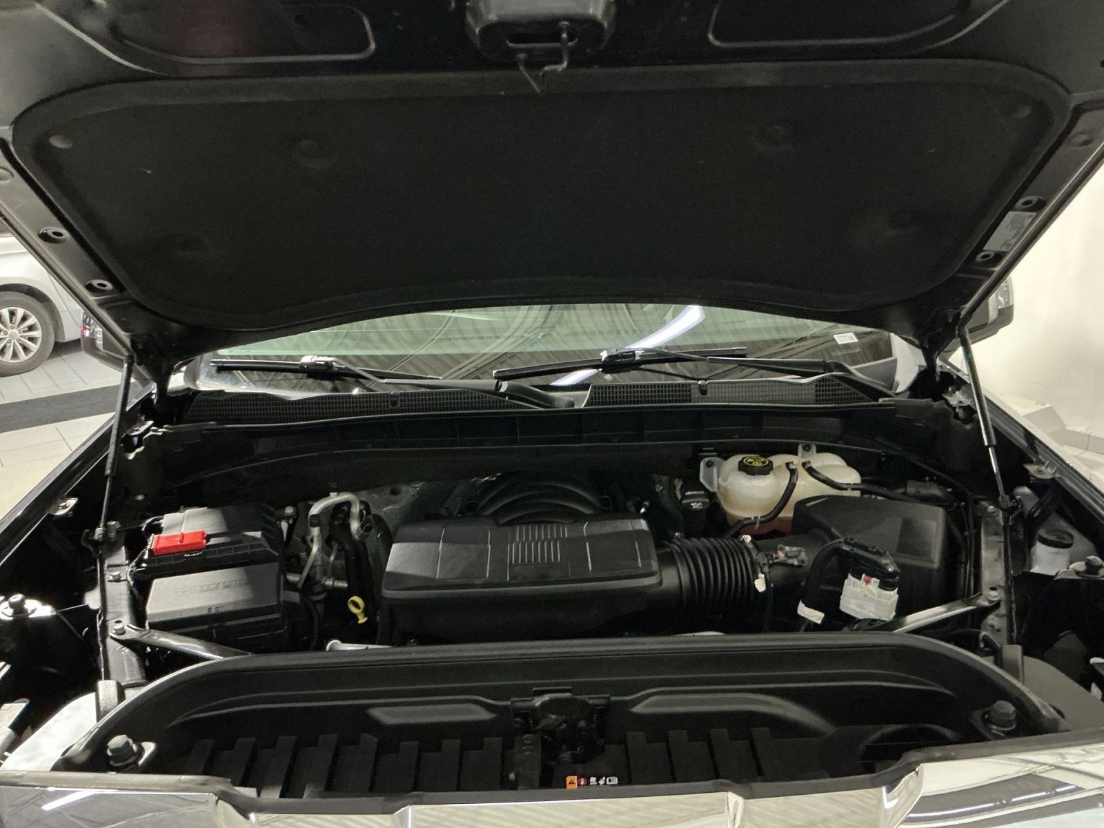 Used 2023 GMC Sierra 1500 SLT w/ SLT Premium Package image 34