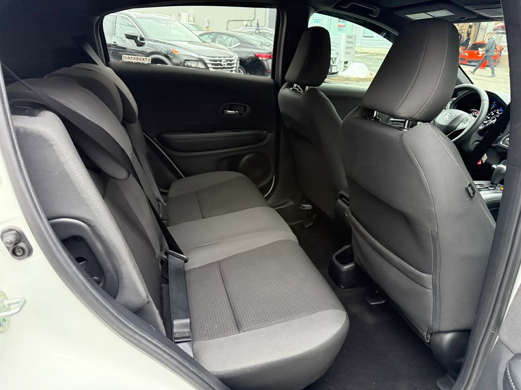Used 2022 Honda HR-V Sport image 27