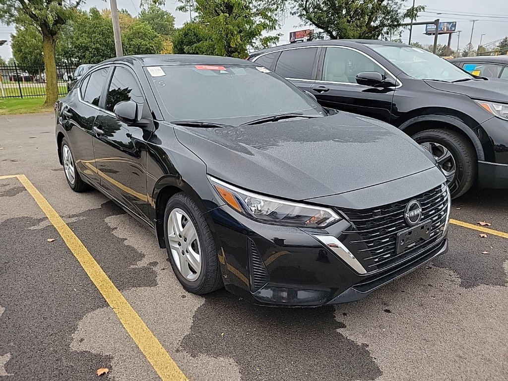 Used 2024 Nissan Sentra S FWD image 3