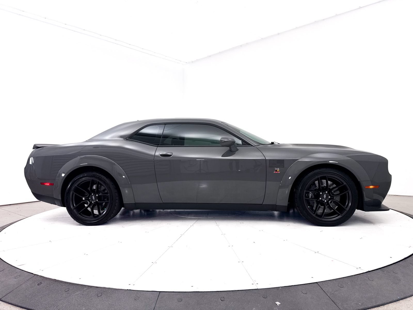 Used 2023 Dodge Challenger R/T Scat Pack RWD image 41