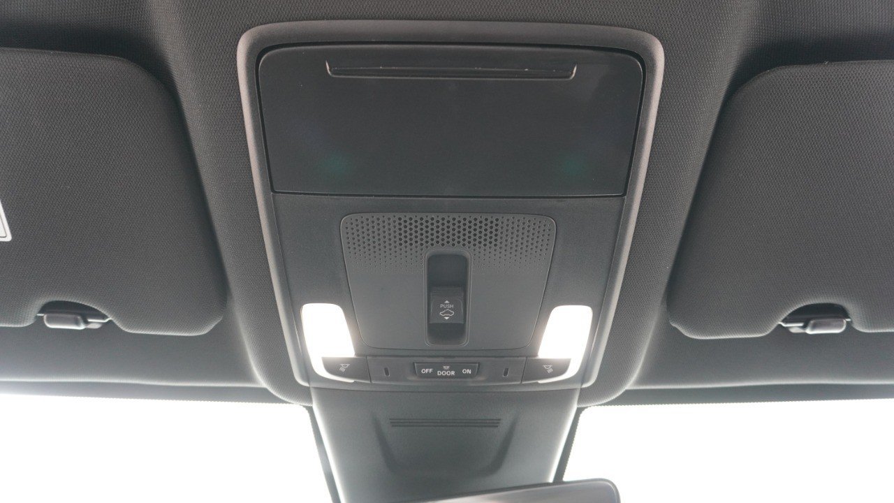 Used 2025 Honda CR-V Sport Touring image 26
