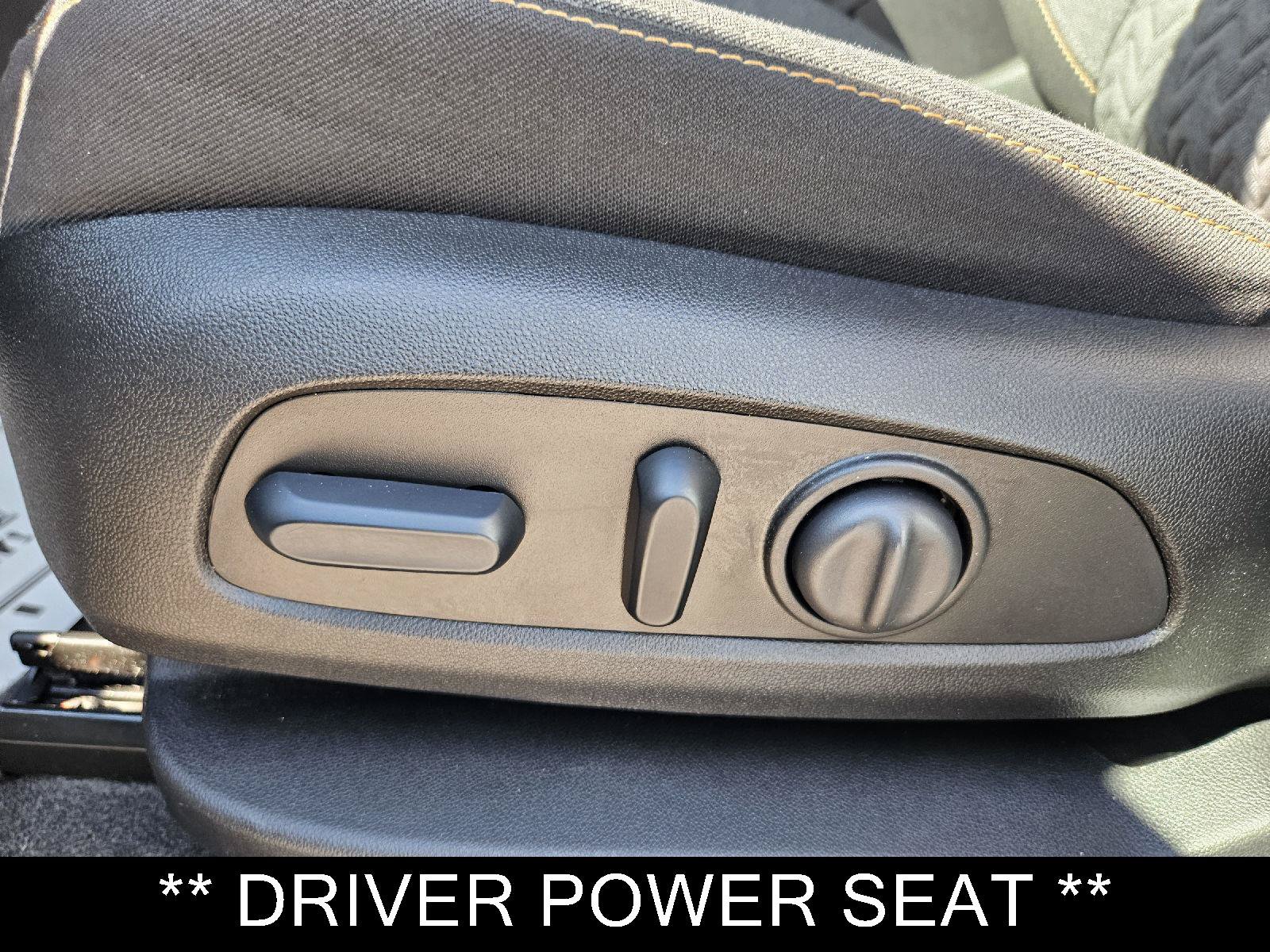 Certified 2024 Chevrolet Equinox LT FWD image 3