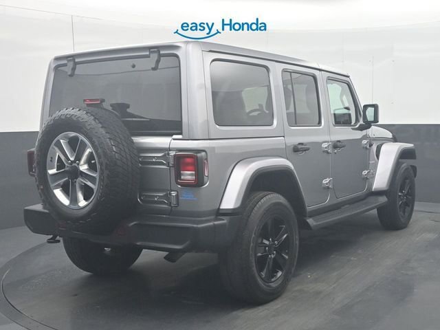 Used 2019 Jeep Wrangler Unlimited Sahara w/ Cold Weather Group image 7