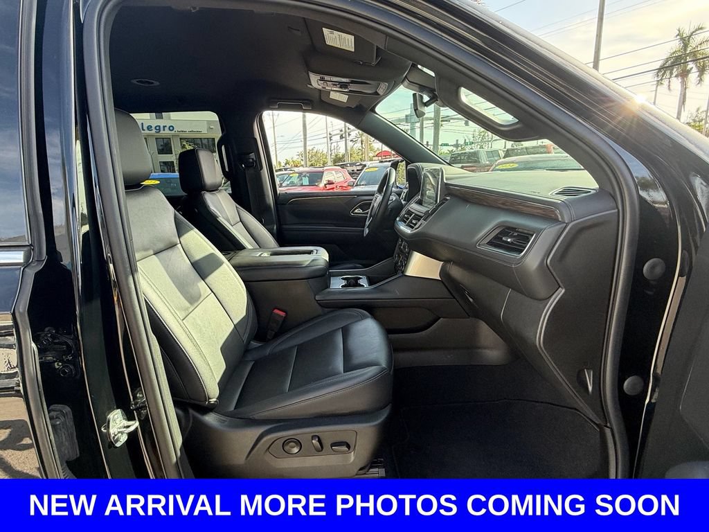 Used 2022 Chevrolet Tahoe LT w/ Luxury Package RWD image 20