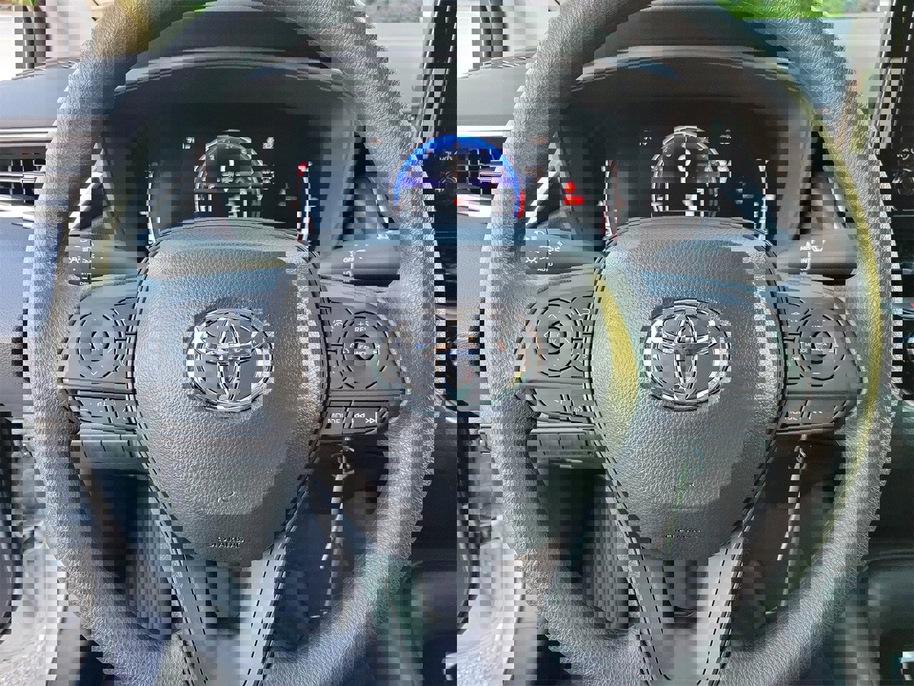 New 2026 Toyota Corolla LE image 18