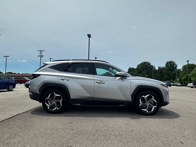 Used 2023 Hyundai Tucson Limited AWD/4WD image 6
