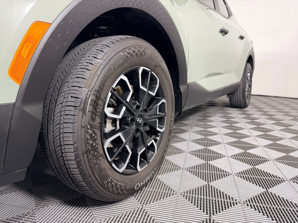 Used 2022 Hyundai Santa Cruz SEL w/ Activity Package image 12