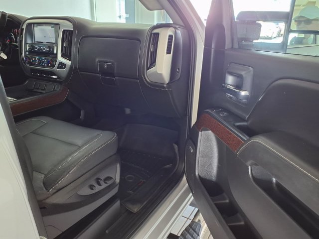 Used 2017 GMC Sierra 3500 SLT AWD/4WD image 27