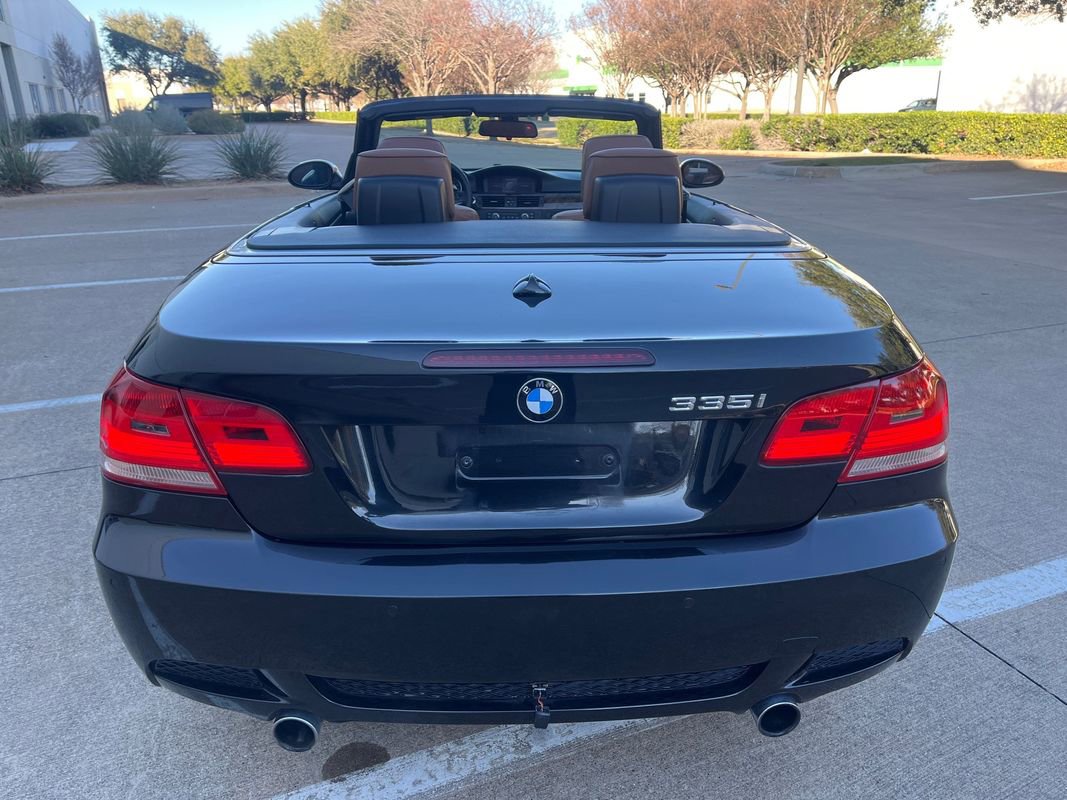 Used 2008 BMW 335i Convertible image 8