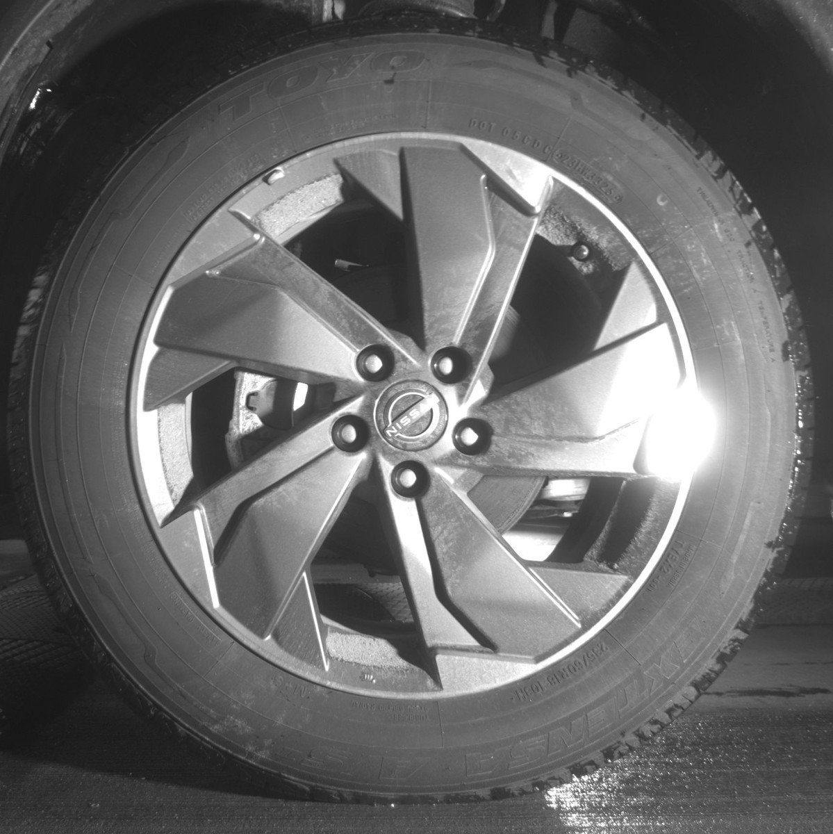 Used 2025 Nissan Rogue SV FWD image 12