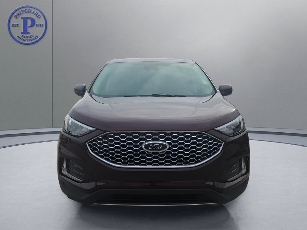 Used 2023 Ford Edge SEL w/ Convenience Package AWD/4WD image 2