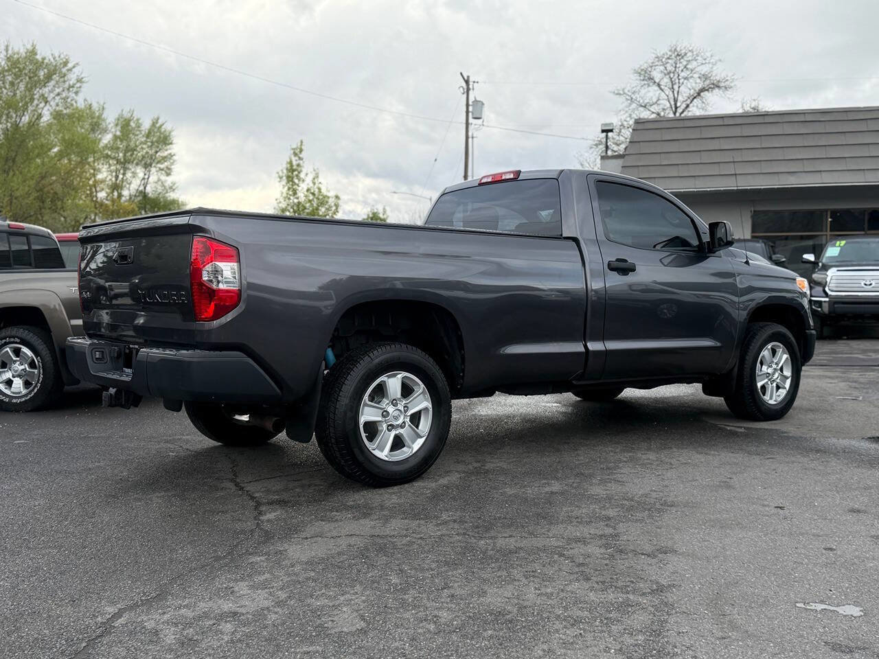 Used 2015 Toyota Tundra SR image 10