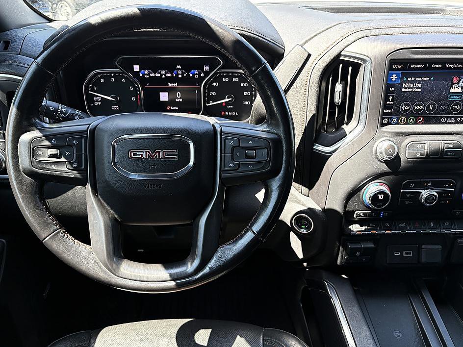 Used 2020 GMC Sierra 1500 AT4 w/ AT4 Premium Package AWD/4WD image 14