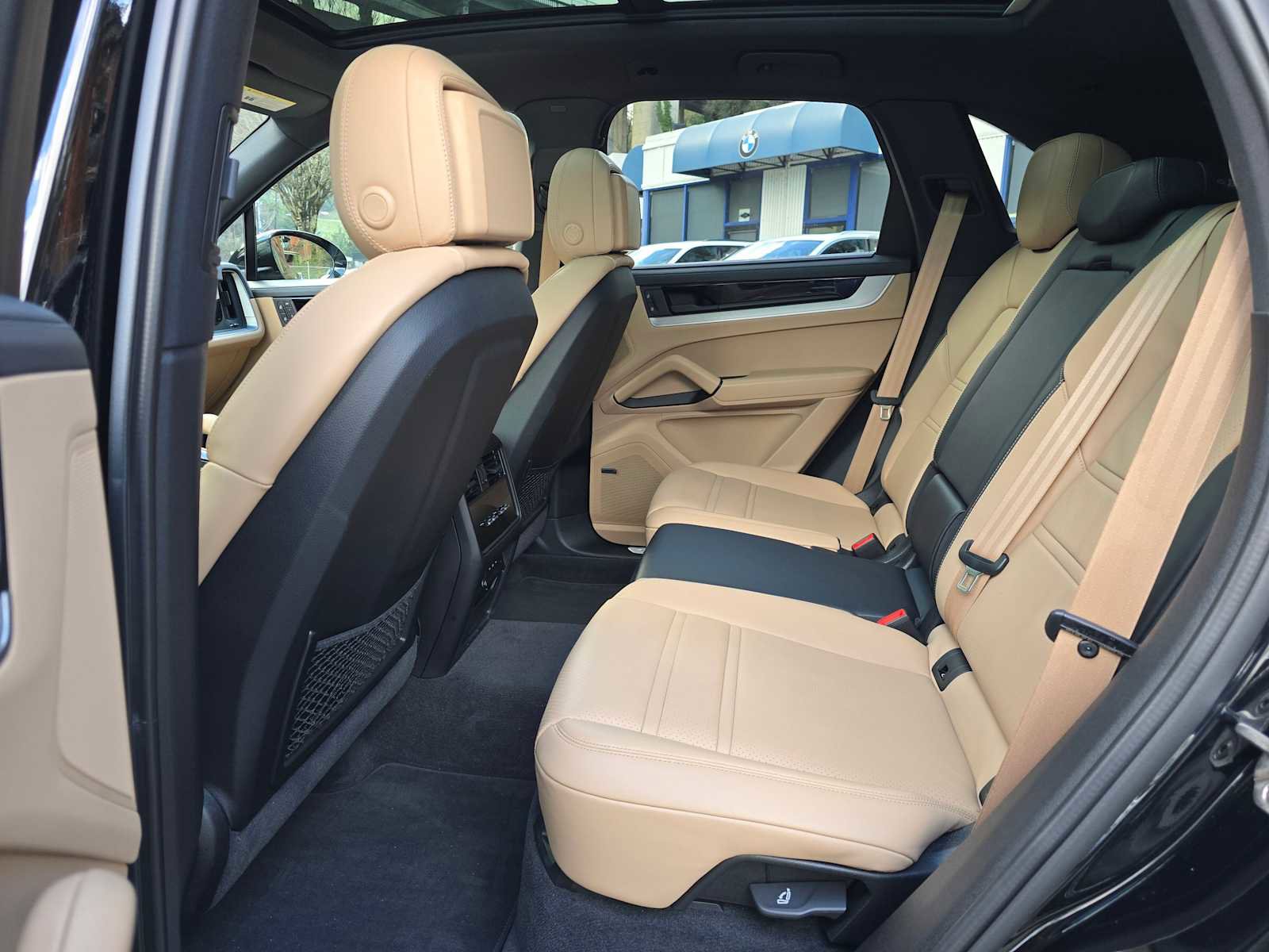 Used 2024 Porsche Cayenne S image 16