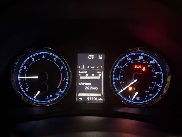 Used 2018 Toyota Corolla SE image 20
