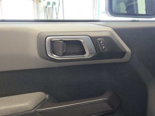 Used 2024 Ford Bronco Everglades AWD/4WD image 19
