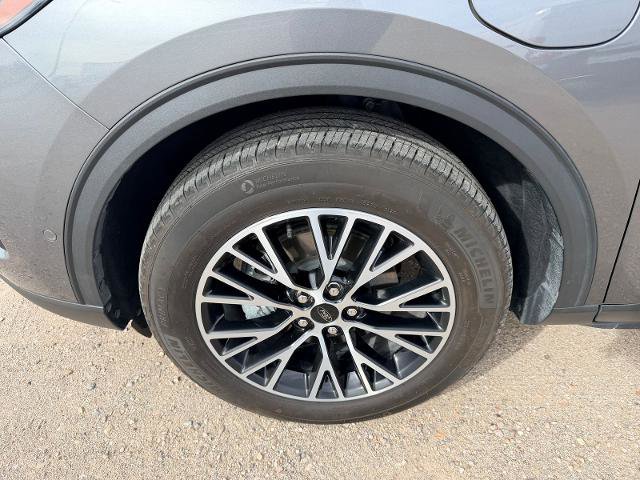 Certified 2024 Ford Escape SE w/ PHEV Premium Package FWD image 5