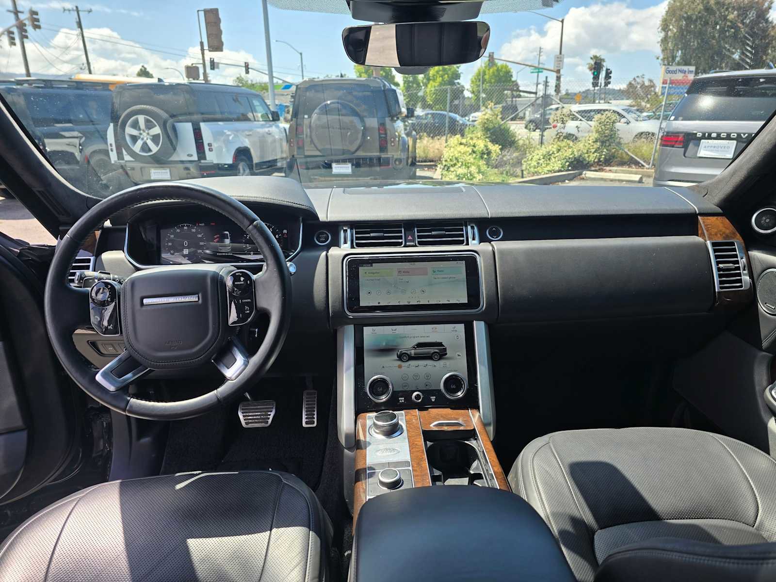 Used 2021 Land Rover Range Rover P525 Westminster Edition AWD/4WD image 22