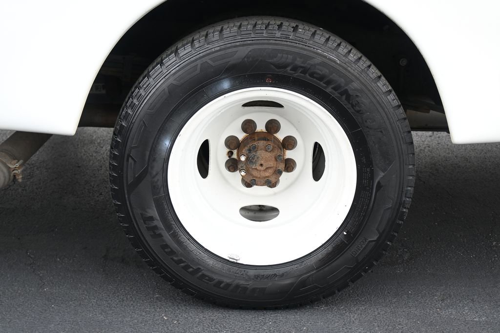 Used 2021 Ford E-350 and Econoline 350 Super Duty w/ Power Windows & Locks Group RWD image 21