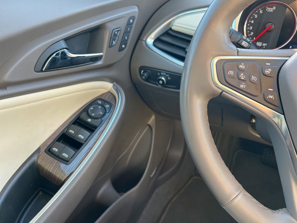 Used 2024 Chevrolet Malibu LT image 20