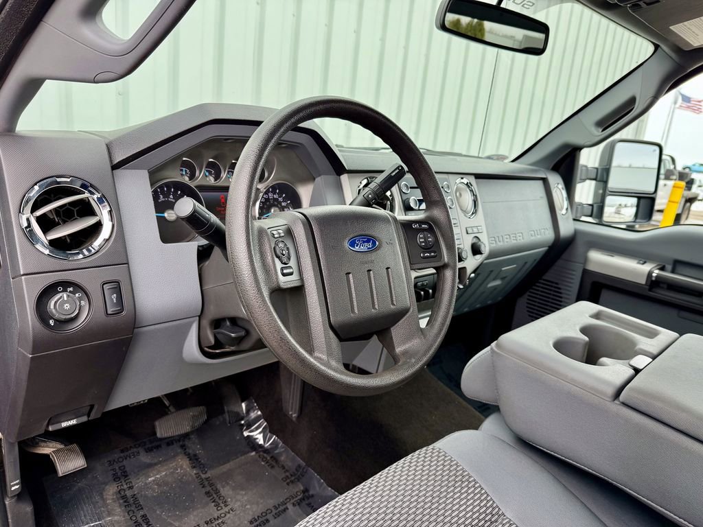 Used 2015 Ford F350 XLT image 9