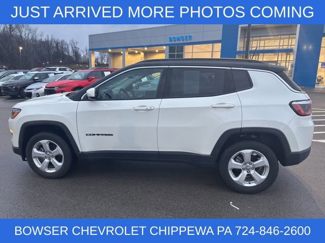 Used 2019 Jeep Compass Latitude w/ Cold Weather Group image 4