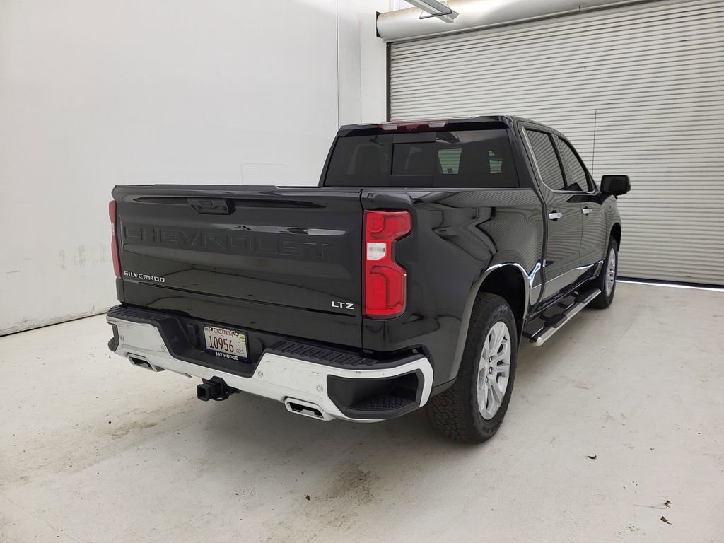 Used 2025 Chevrolet Silverado 1500 LTZ w/ LTZ Premium Package image 25