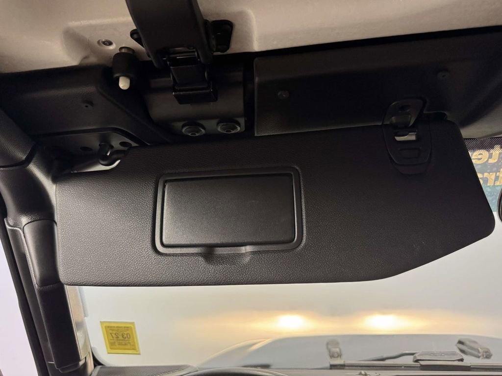 Used 2022 Jeep Wrangler Sport S image 29