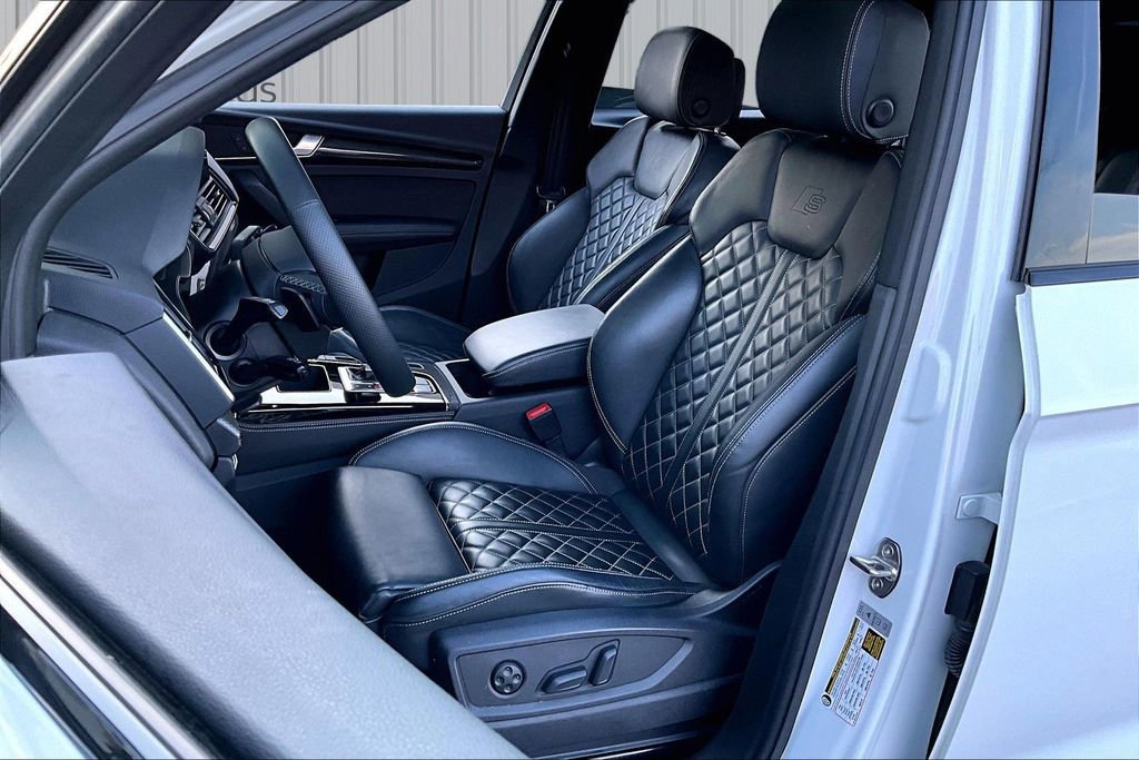 Used 2023 Audi SQ5 Premium Plus w/ Premium Plus Package image 21