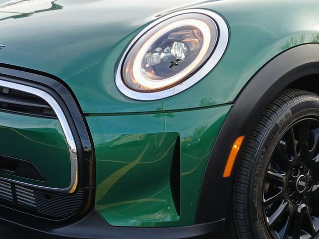 Used 2024 MINI Cooper 2-Door Hardtop image 25