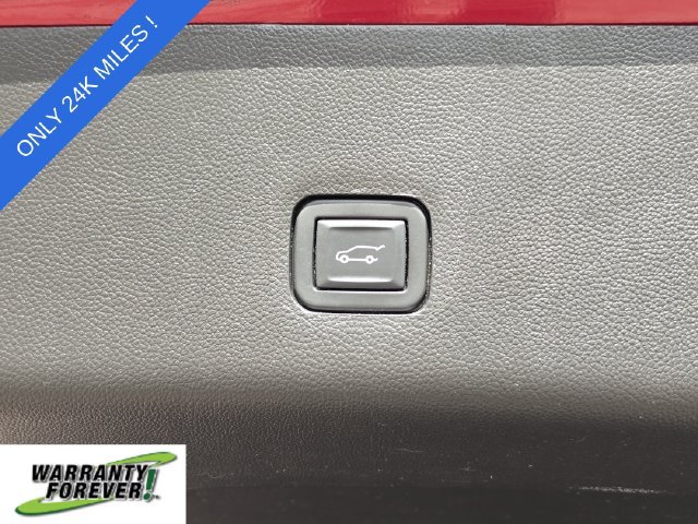 Used 2021 Chevrolet Traverse LT AWD/4WD image 8