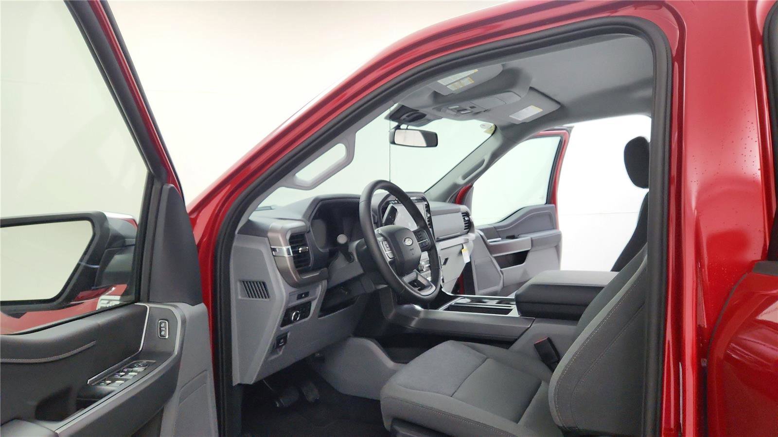 New 2025 Ford F150 XLT w/ Equipment Group 302A MID image 22