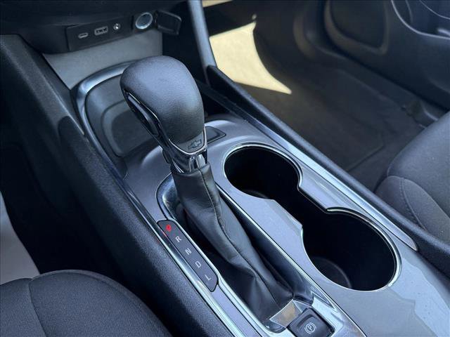 Used 2023 Chevrolet Malibu LT image 16