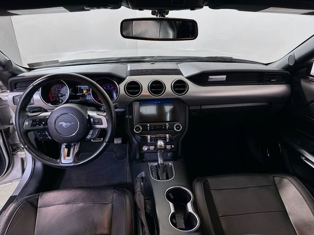 Used 2019 Ford Mustang Premium image 17