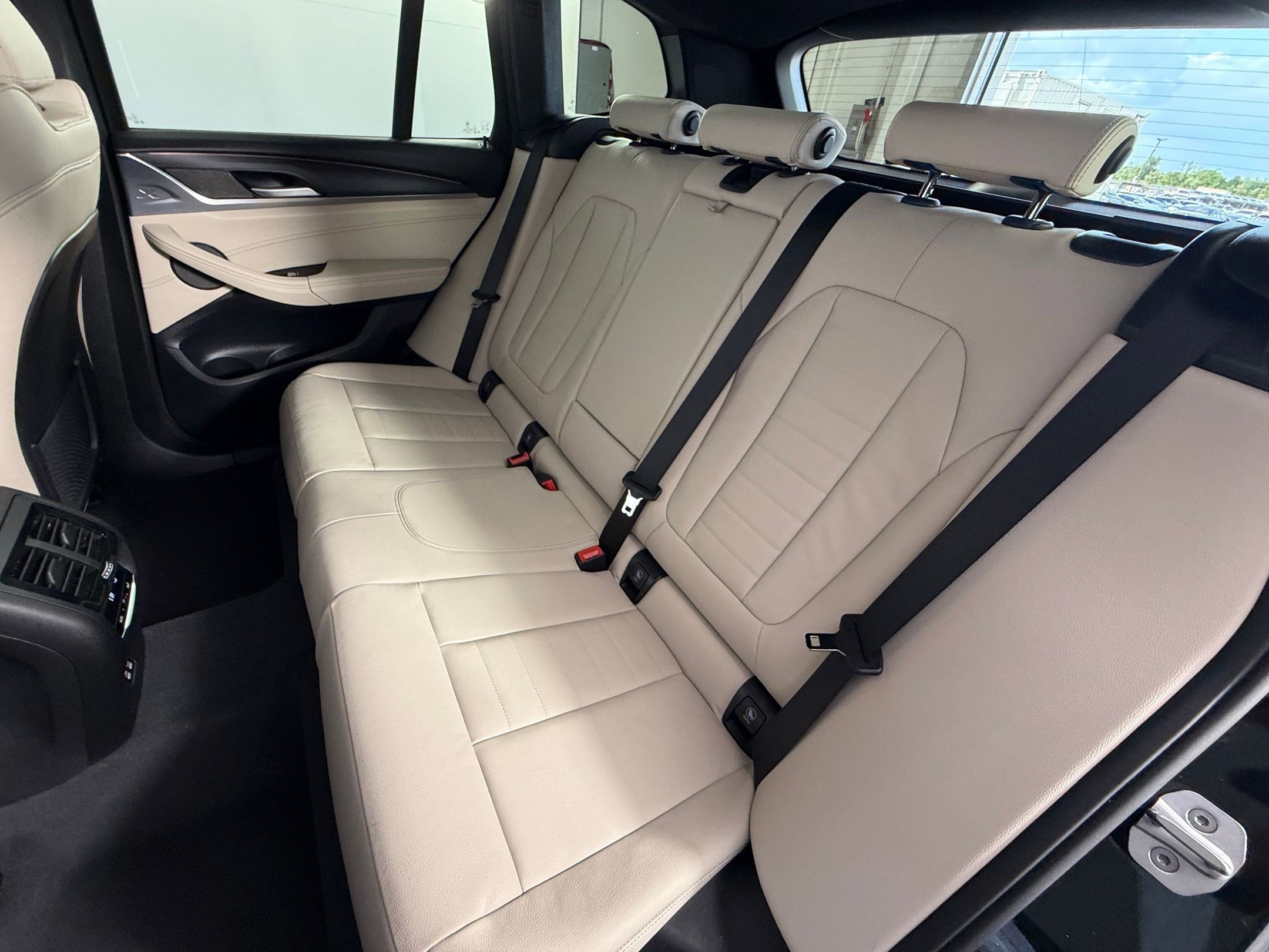 Certified 2024 BMW X3 sDrive30i w/ Premium Package w/ZPA RWD image 29