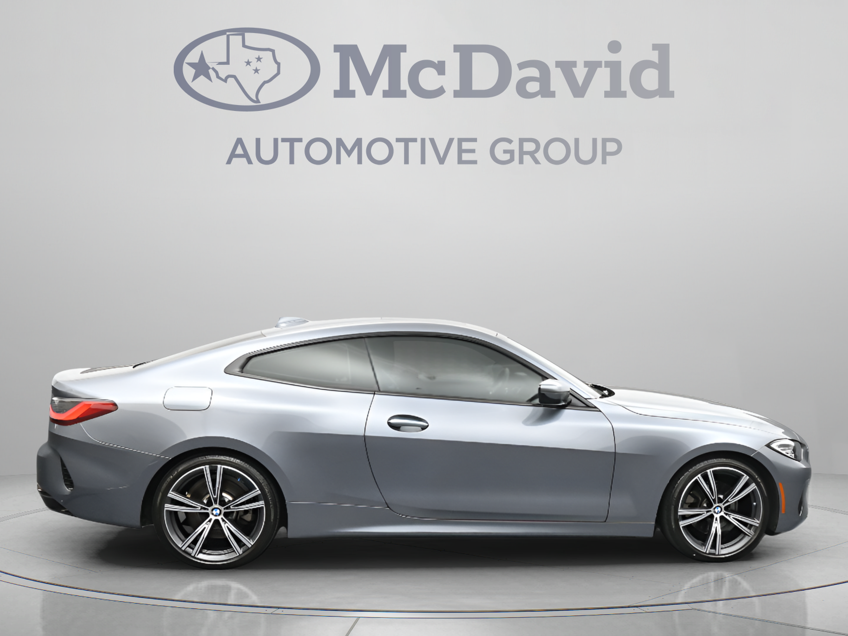 Used 2022 BMW 430i Coupe w/ Convenience Package RWD image 9