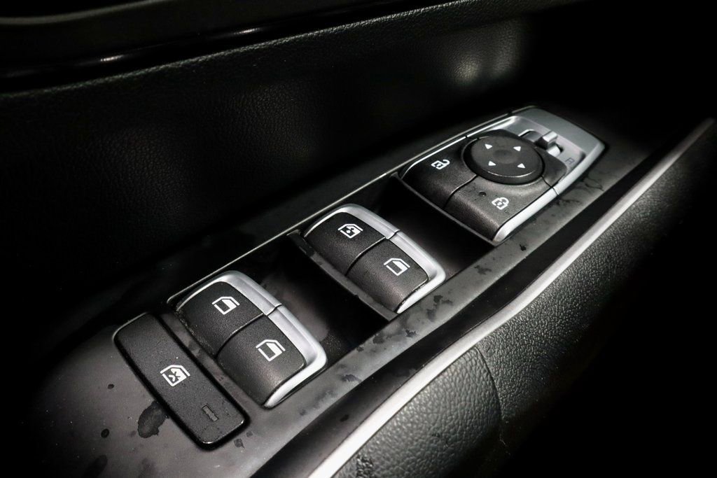 Used 2021 Kia Sorento LX image 27