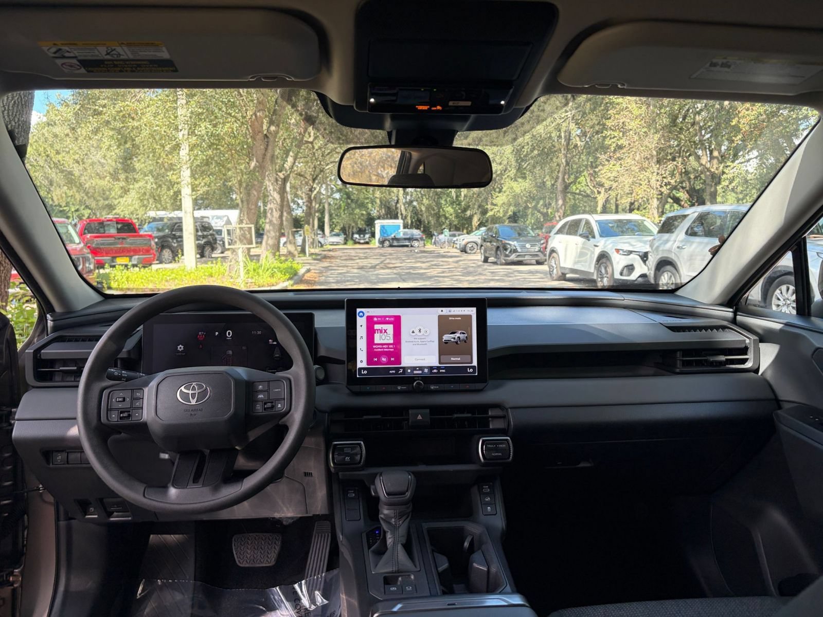 Used 2026 Toyota RAV4 LE AWD/4WD image 31